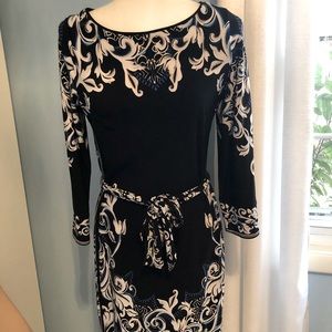 WHBM Gorgeous Patterned Dress 👗